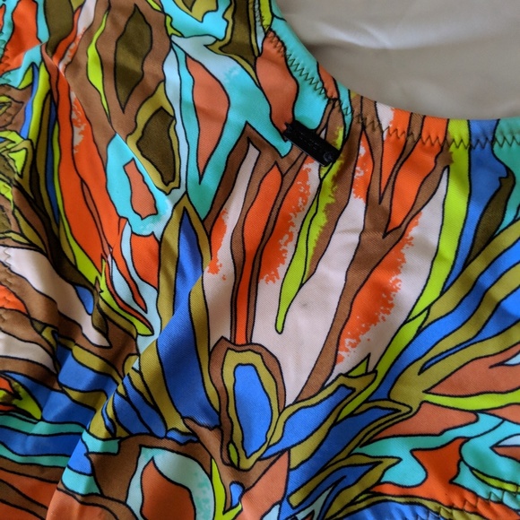 Volcom one piece swimsuit - Picture 5 of 6